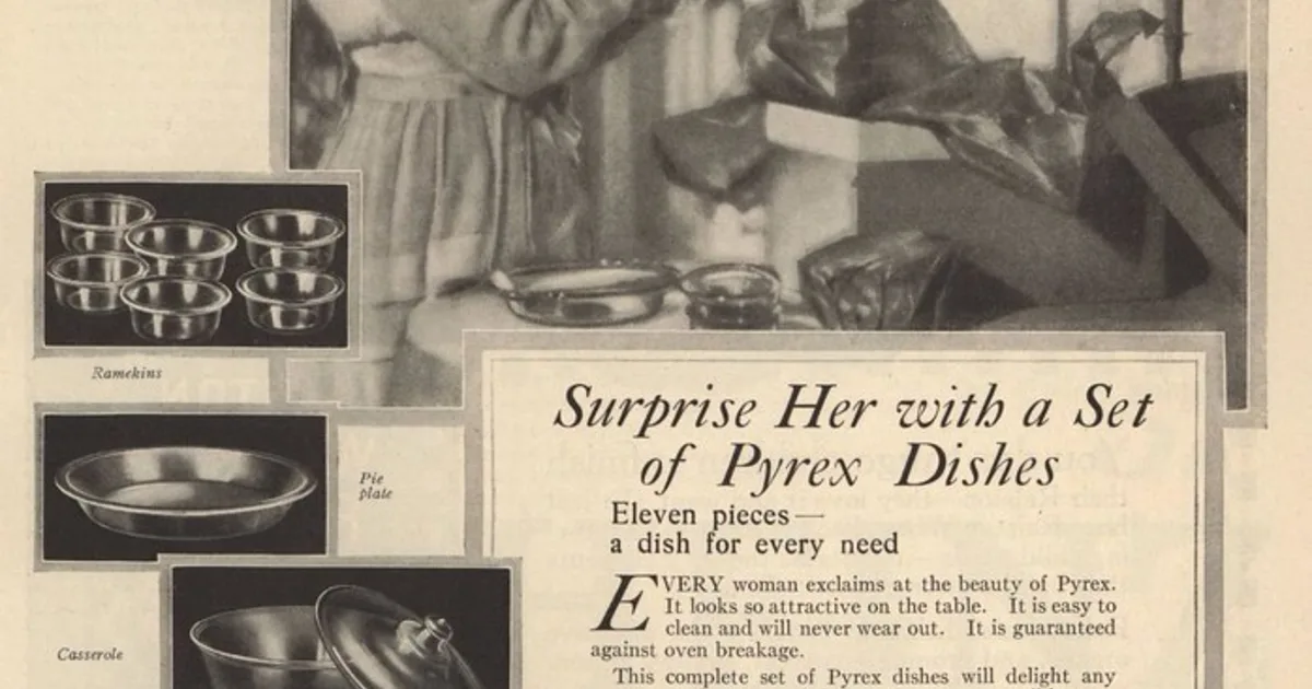 Vintage Pyrex glass kitchenware dated by its backstamp and logo